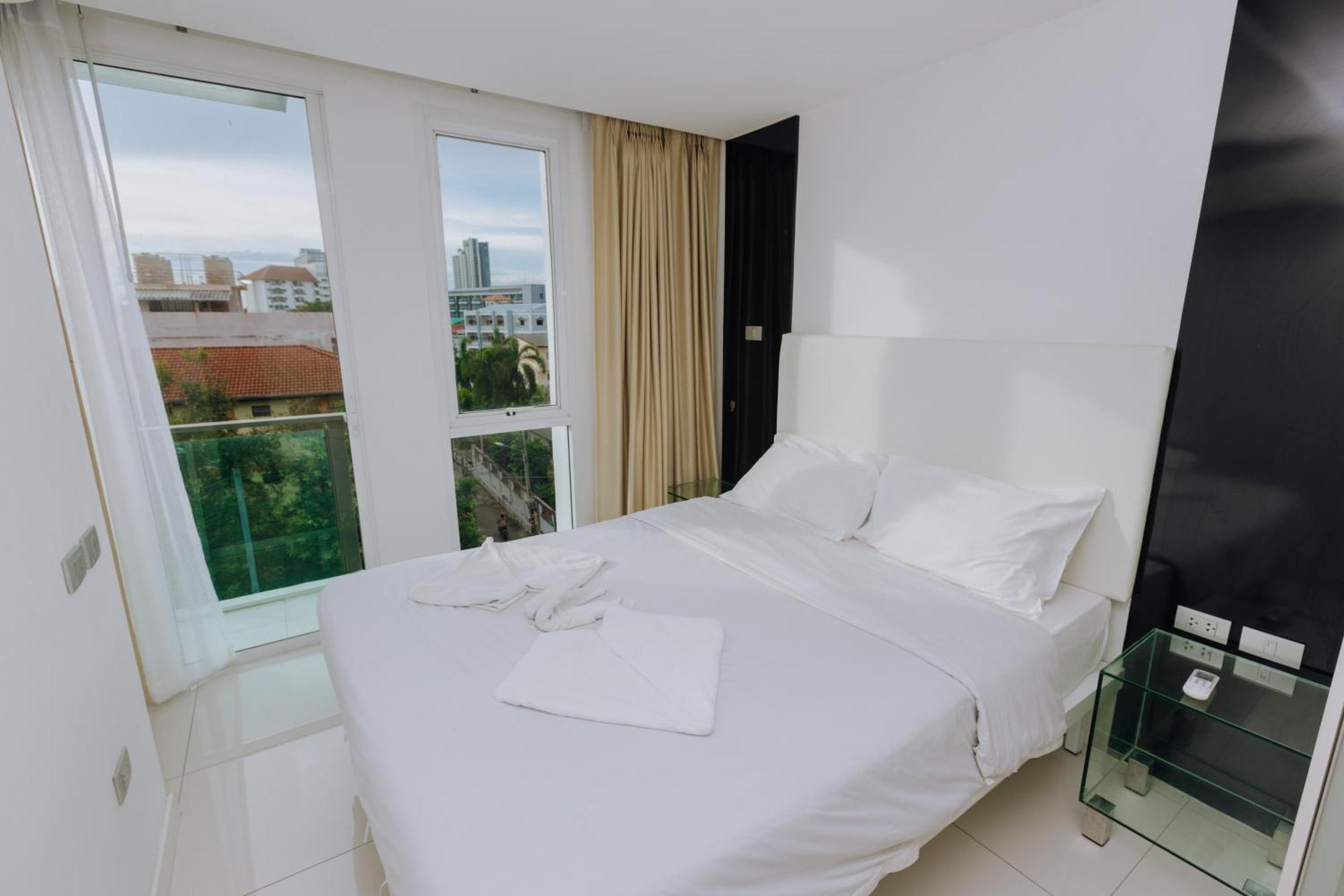 City Center Residence Kr Pattaya Buitenkant foto