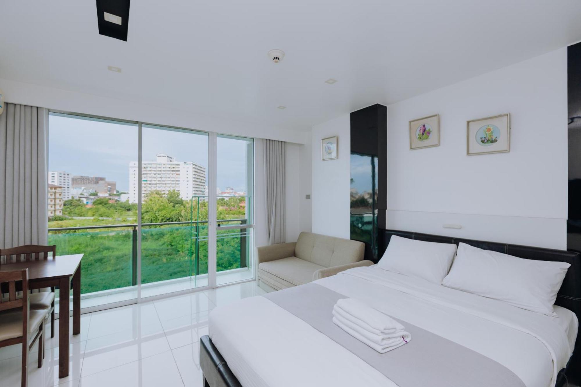 City Center Residence Kr Pattaya Buitenkant foto